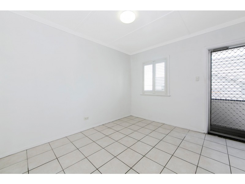 1191 Cavendish Road, Mount Gravatt East QLD 4122