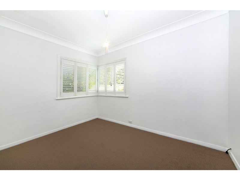 1191 Cavendish Road, Mount Gravatt East QLD 4122