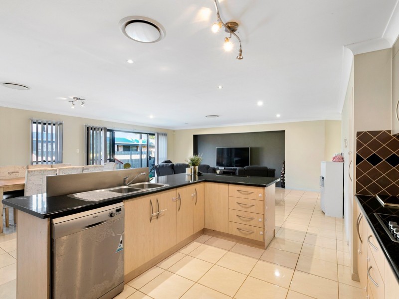12 Calliandra Place, Thornlands QLD 4164