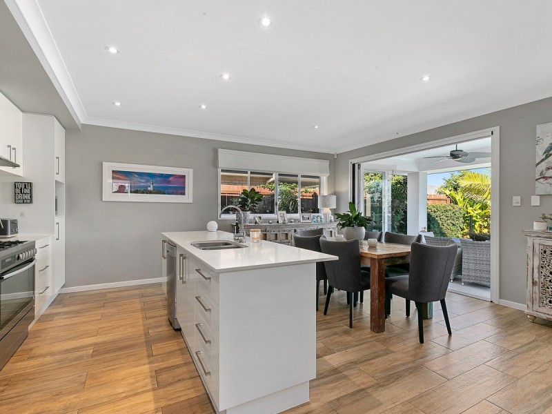 19 Brindabella Circuit, Thornlands QLD 4164