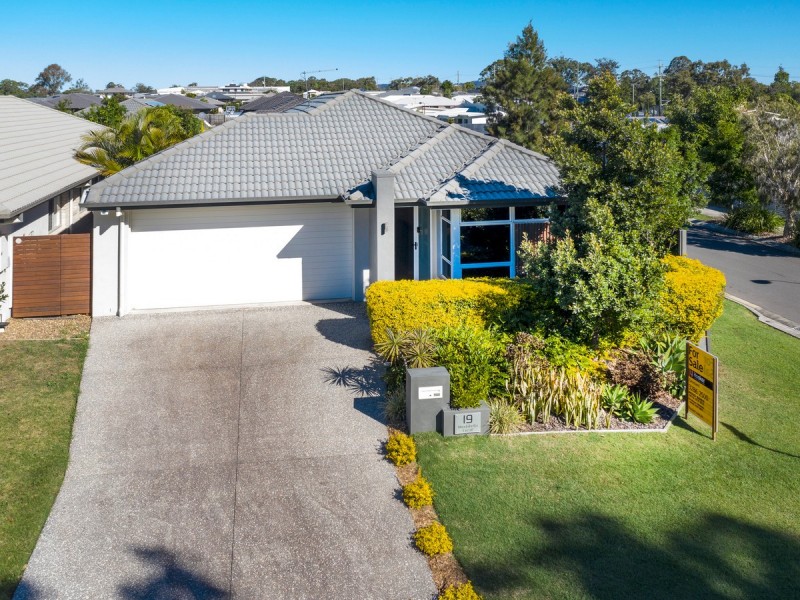 19 Brindabella Circuit, Thornlands QLD 4164