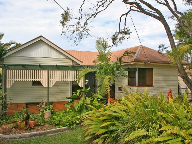 96 Collins Street, Redland Bay QLD 4165
