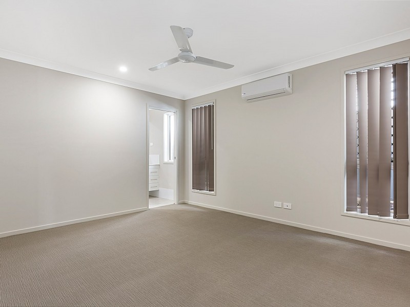 206 Sibley Road, Wynnum West QLD 4178