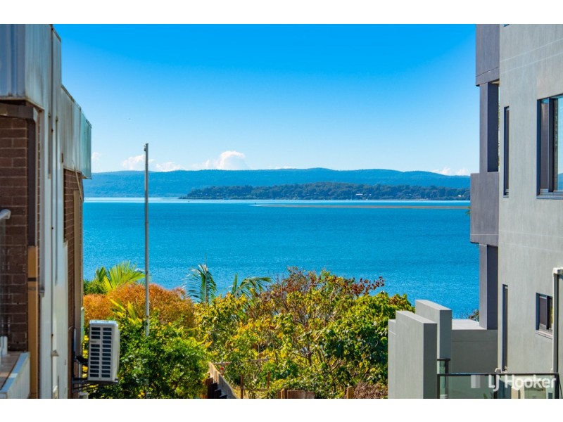 1/152 Broadwater Terrace, Redland Bay QLD 4165