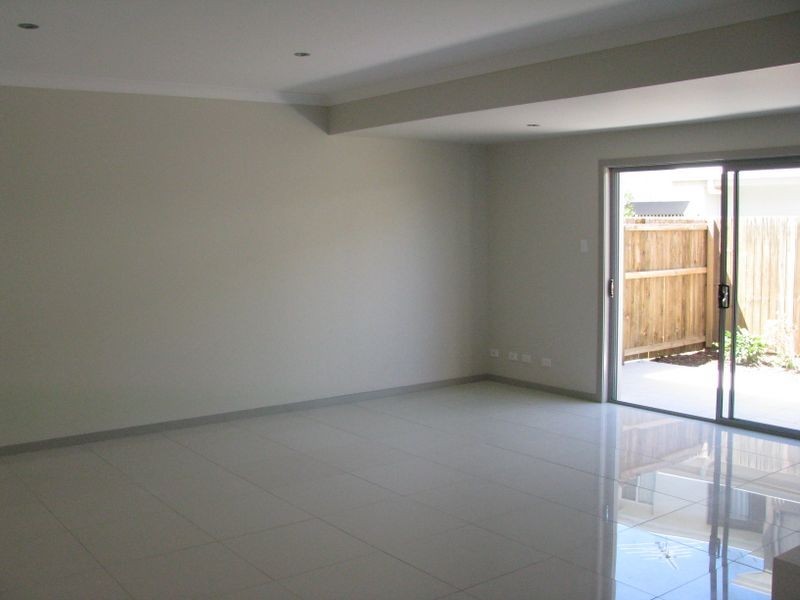 10/8 Boat Street, Victoria Point QLD 4165