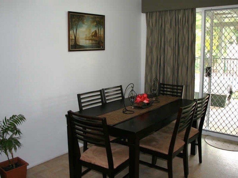 10 Anita Street, Redland Bay QLD 4165