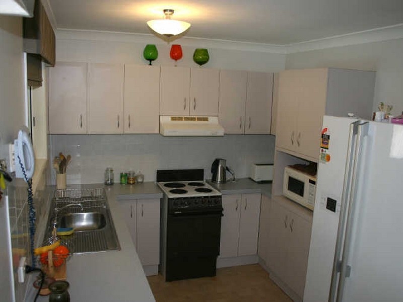 10 Anita Street, Redland Bay QLD 4165