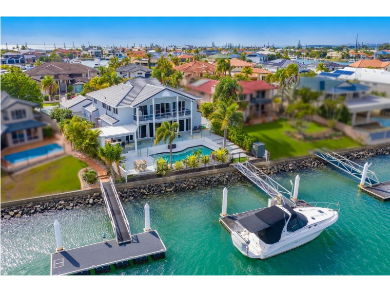 38 Caravel Court, Raby Bay QLD 4163