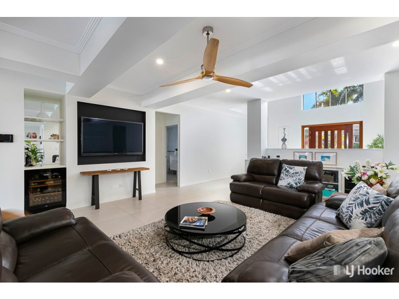 38 Caravel Court, Raby Bay QLD 4163