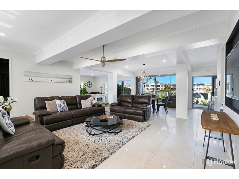 38 Caravel Court, Raby Bay QLD 4163