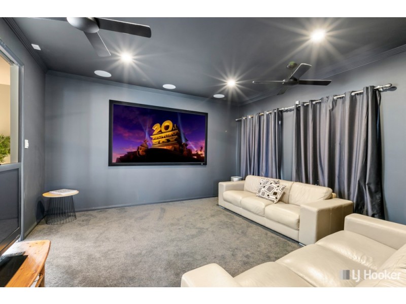 38 Caravel Court, Raby Bay QLD 4163