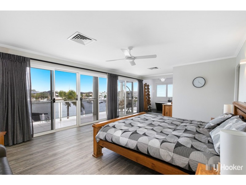 38 Caravel Court, Raby Bay QLD 4163