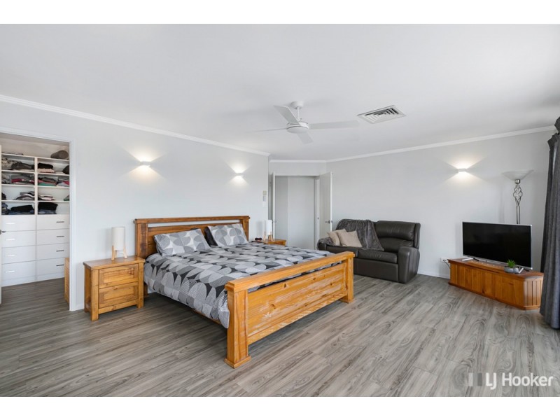 38 Caravel Court, Raby Bay QLD 4163