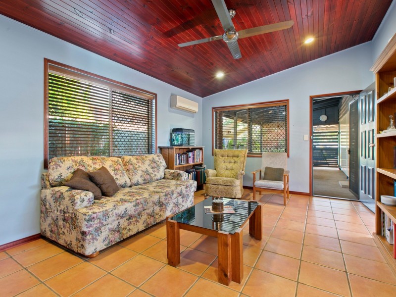 218 Mill Street, Redland Bay QLD 4165