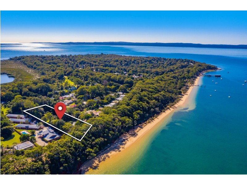 360-362 Victoria Parade South, Coochiemudlo Island QLD 4184