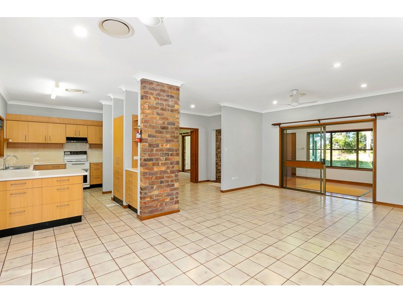 360-362 Victoria Parade South, Coochiemudlo Island QLD 4184