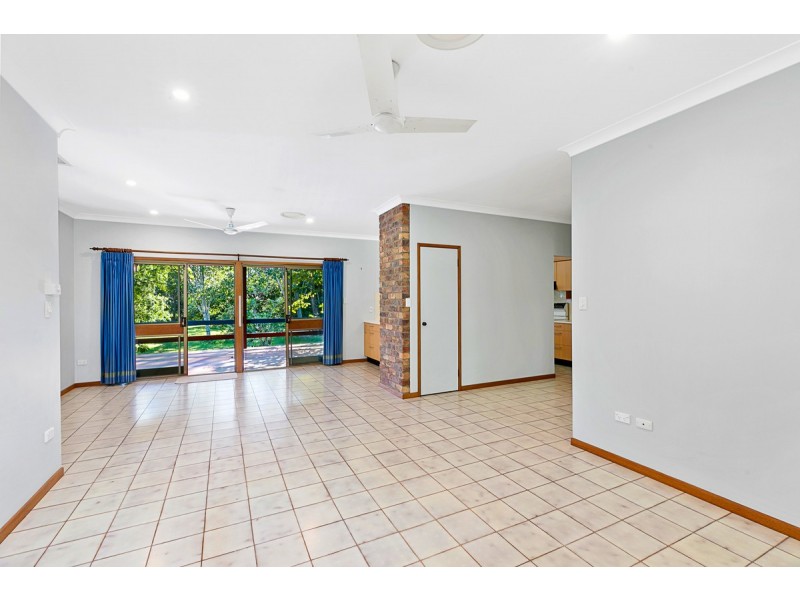 360-362 Victoria Parade South, Coochiemudlo Island QLD 4184