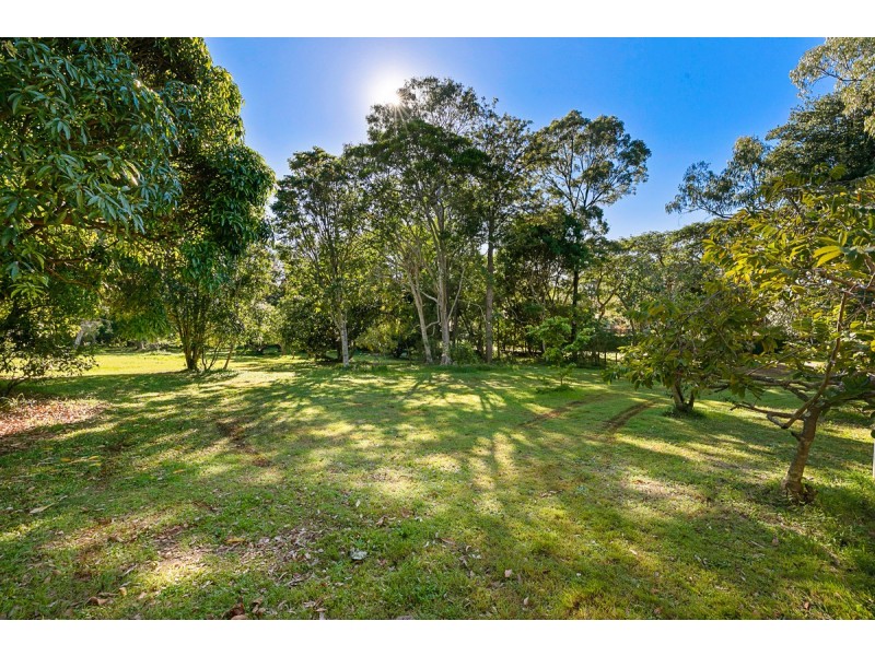 360-362 Victoria Parade South, Coochiemudlo Island QLD 4184