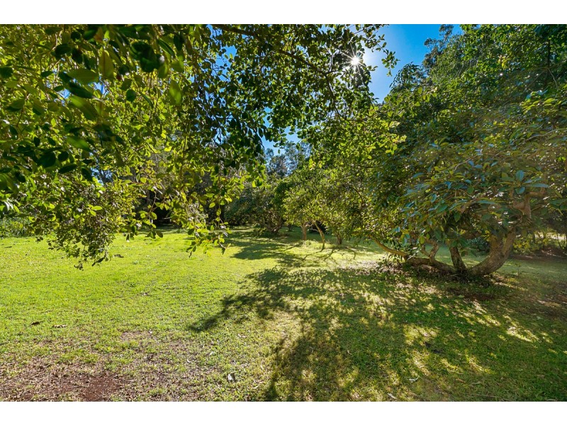 360-362 Victoria Parade South, Coochiemudlo Island QLD 4184