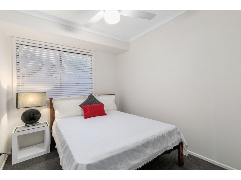 88 Main Street, Redland Bay QLD 4165