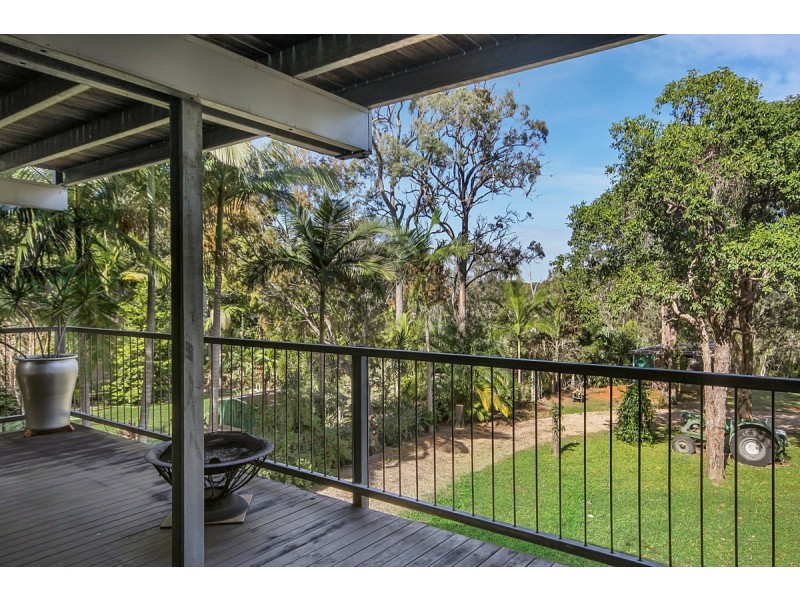 26 Treasure Island Avenue, Karragarra Island QLD 4184