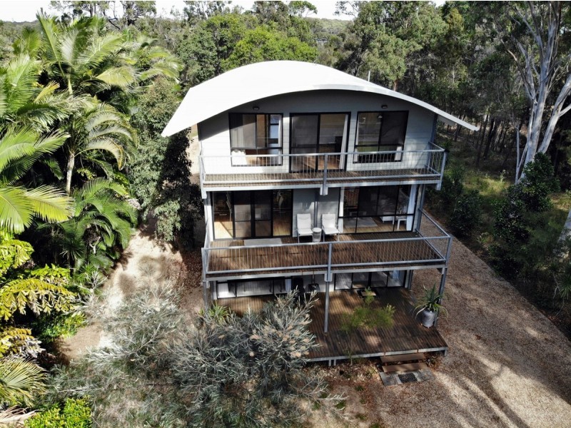 26 Treasure Island Avenue, Karragarra Island QLD 4184