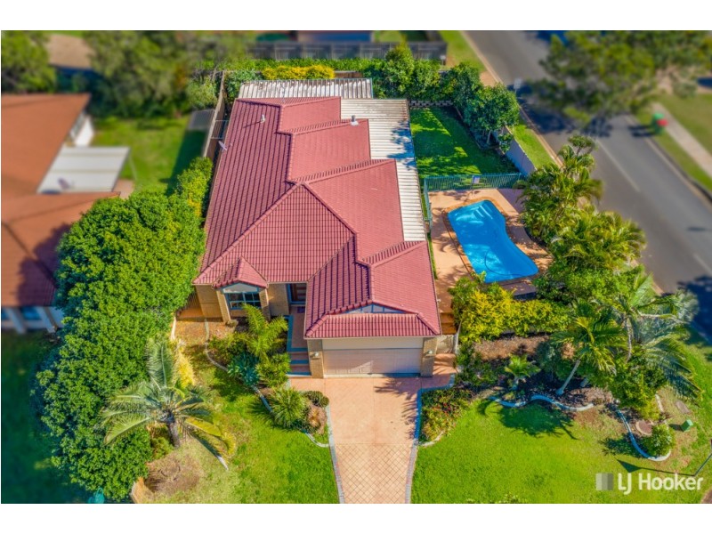 17 Burbank Road, Birkdale QLD 4159