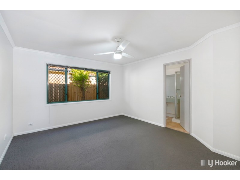 17 Burbank Road, Birkdale QLD 4159