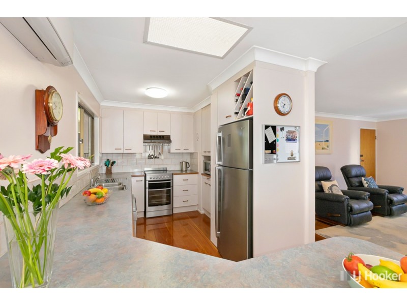 21 Spoonbill Street, Birkdale QLD 4159