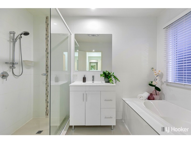 2-14 Muriel Street, Redland Bay QLD 4165