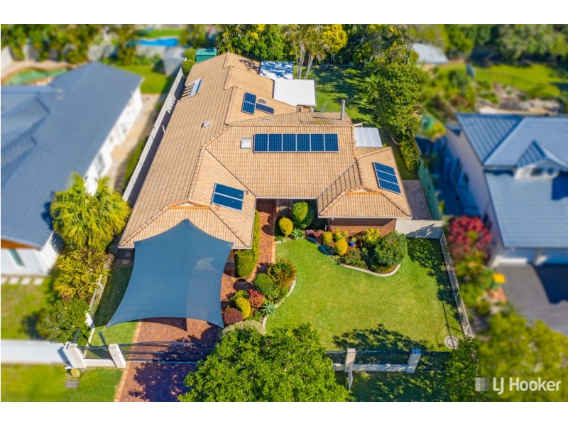 15 Zephyr Court, Birkdale QLD 4159
