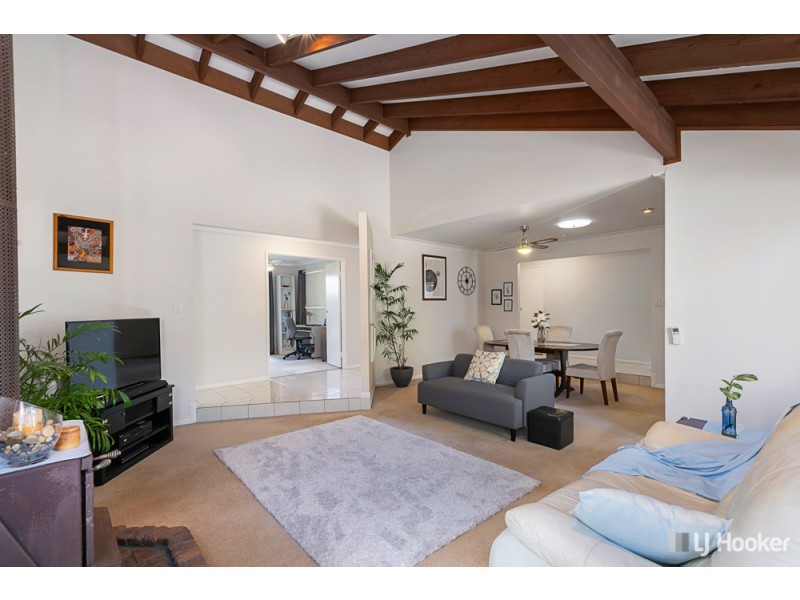 15 Zephyr Court, Birkdale QLD 4159