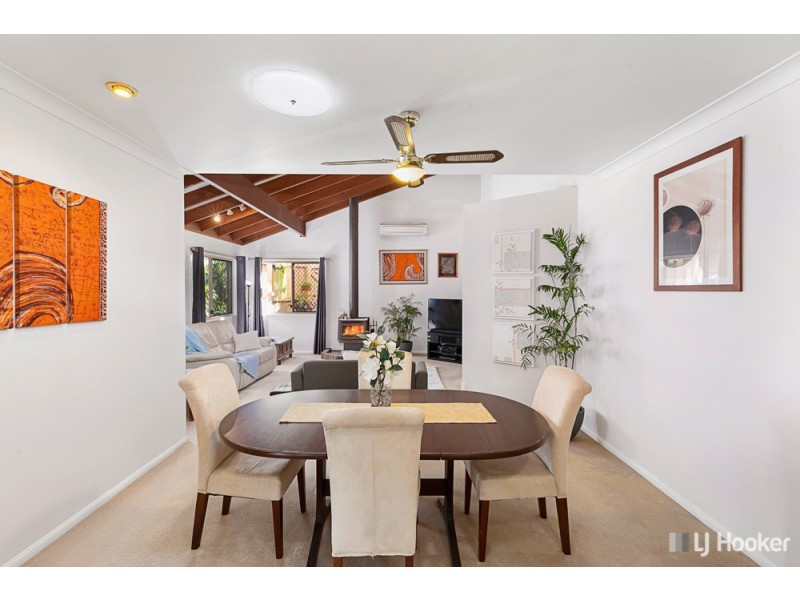 15 Zephyr Court, Birkdale QLD 4159