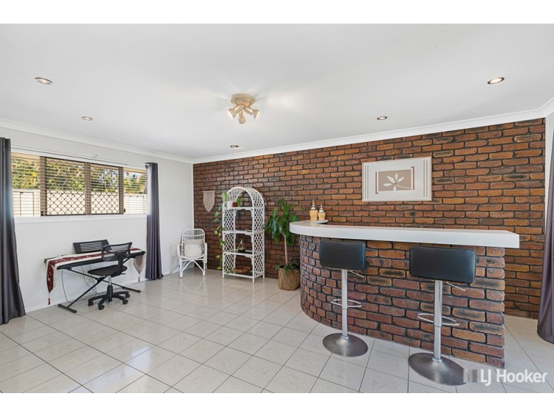 15 Zephyr Court, Birkdale QLD 4159