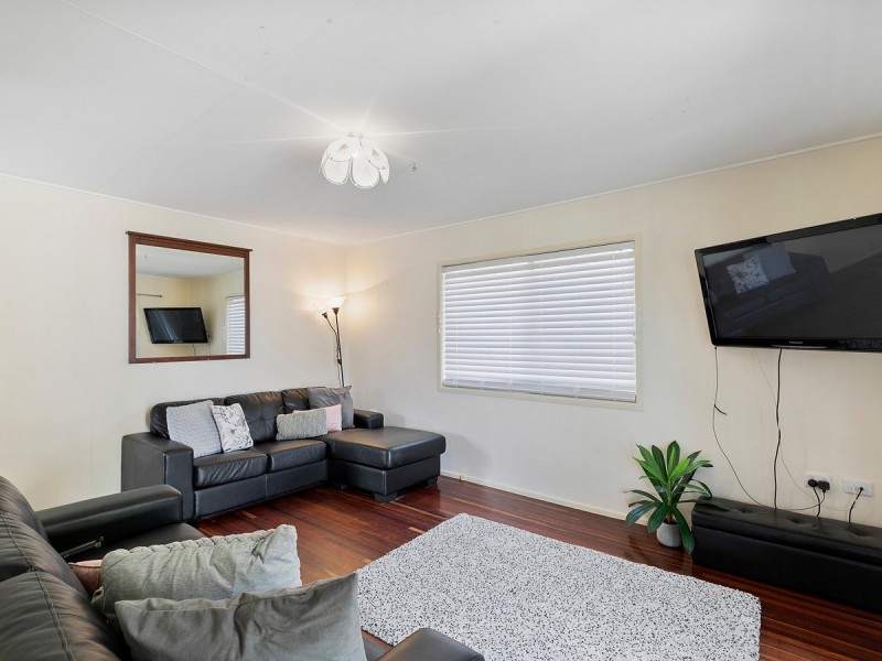 10 Euston Street, Wynnum West QLD 4178