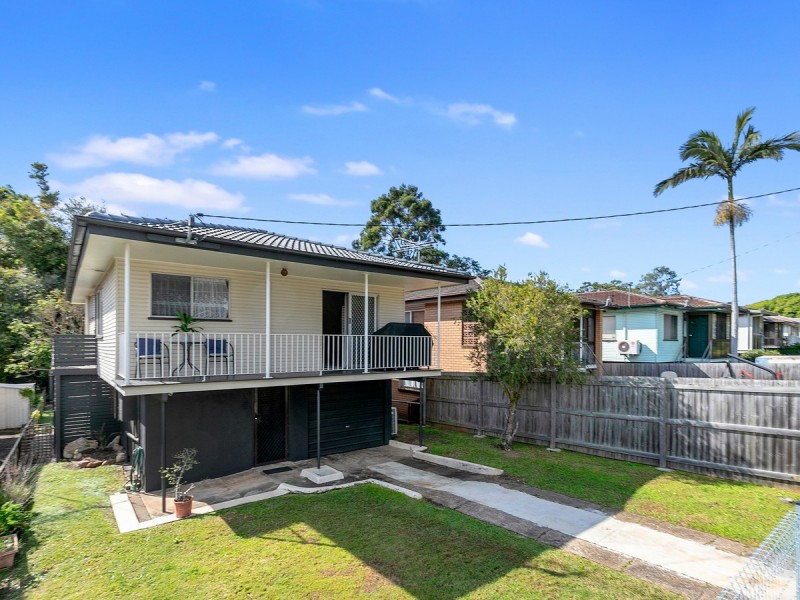 10 Euston Street, Wynnum West QLD 4178