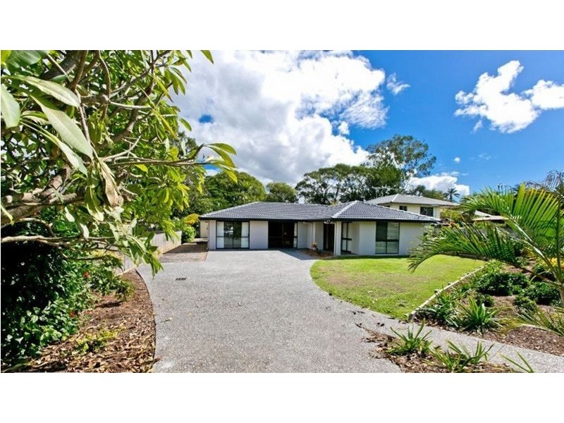 21 Dawn Crescent, Thornlands QLD 4164