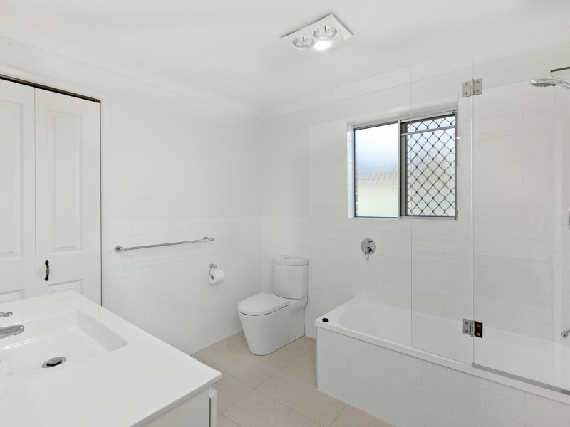13 Wunulla Street, Thorneside QLD 4158