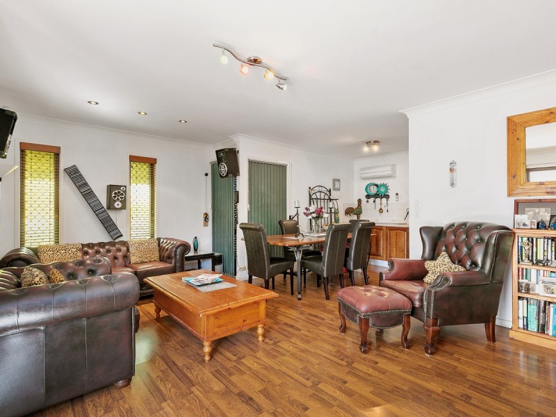 90 Coburg Street East, Cleveland QLD 4163