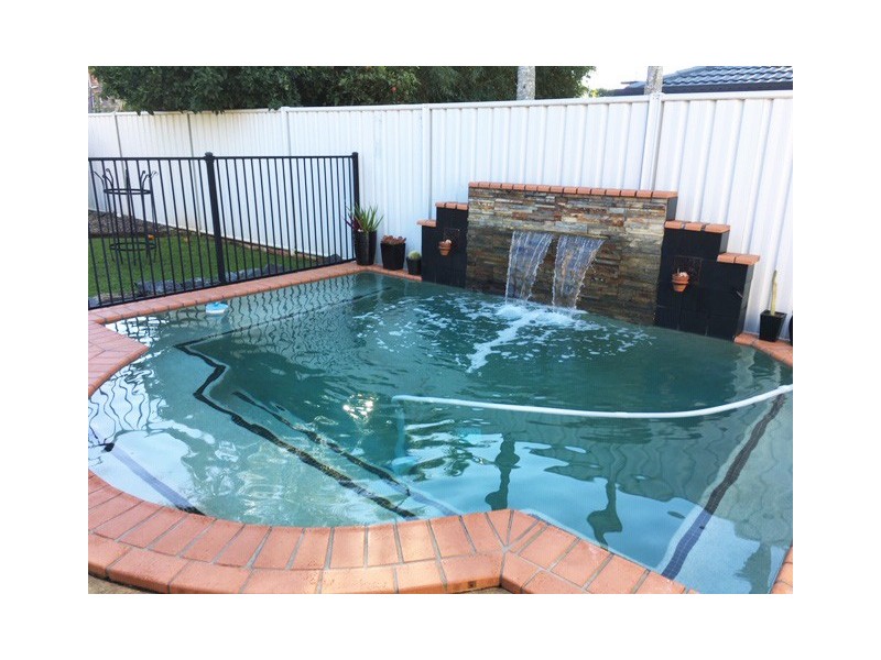 90 Coburg Street East, Cleveland QLD 4163