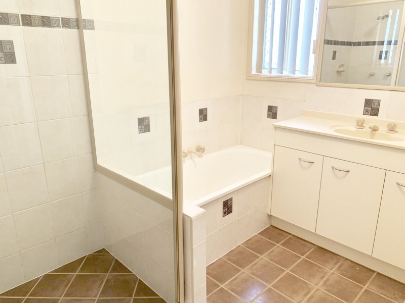 21 Baythorn Drive, Thornlands QLD 4164