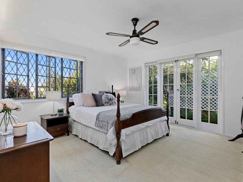 6 Tarcutta Street, Cleveland QLD 4163