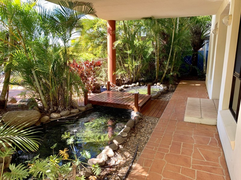 7 Truro Court, Redland Bay QLD 4165