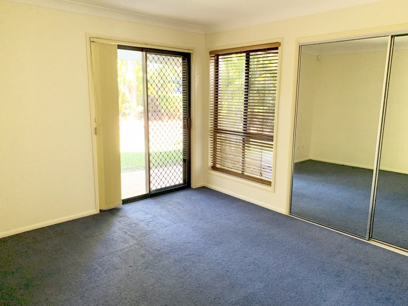 7 Truro Court, Redland Bay QLD 4165