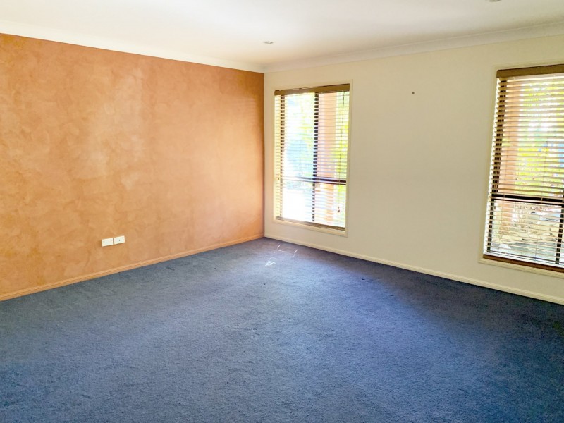 7 Truro Court, Redland Bay QLD 4165