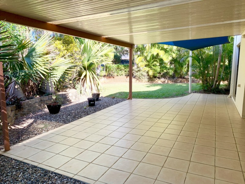 7 Truro Court, Redland Bay QLD 4165