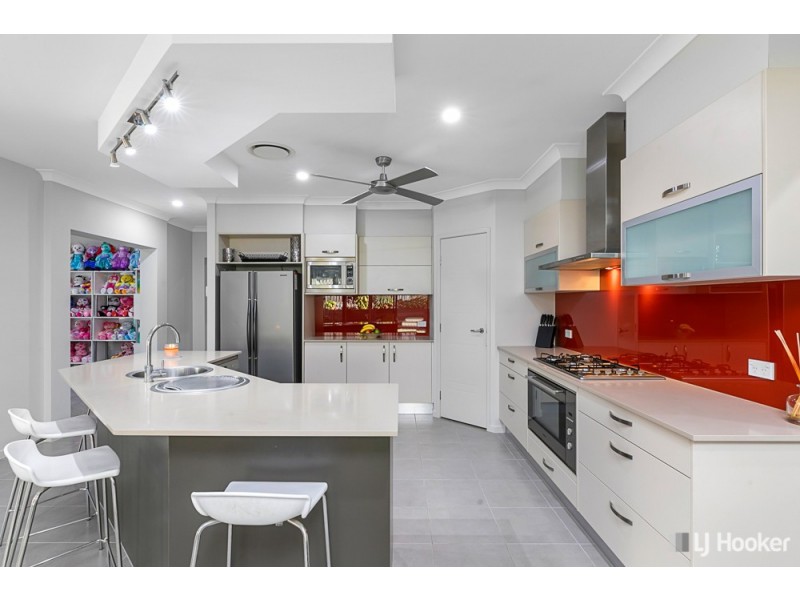 12 Clive Road, Birkdale QLD 4159