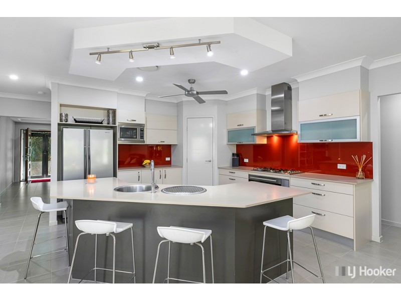 12 Clive Road, Birkdale QLD 4159