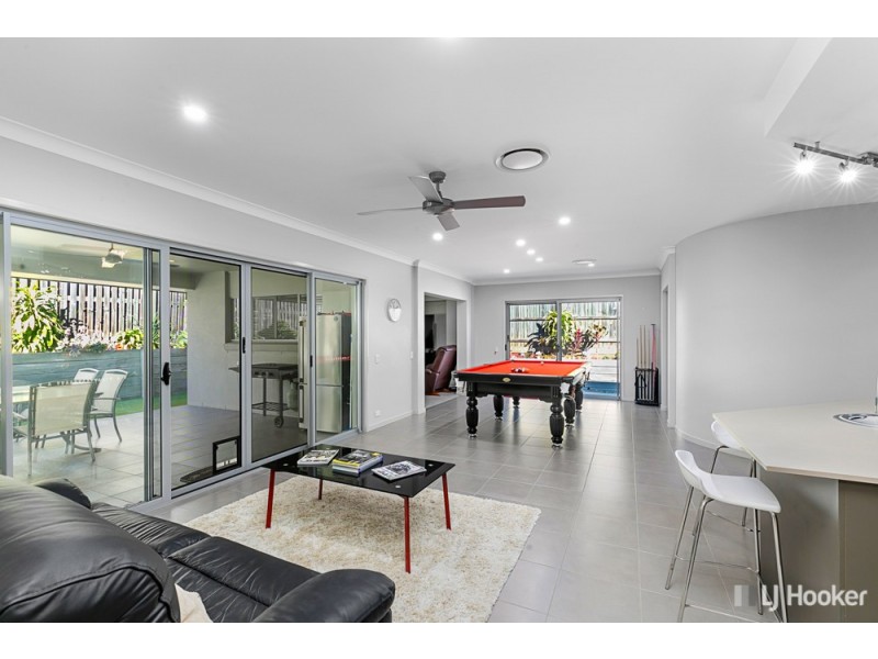 12 Clive Road, Birkdale QLD 4159