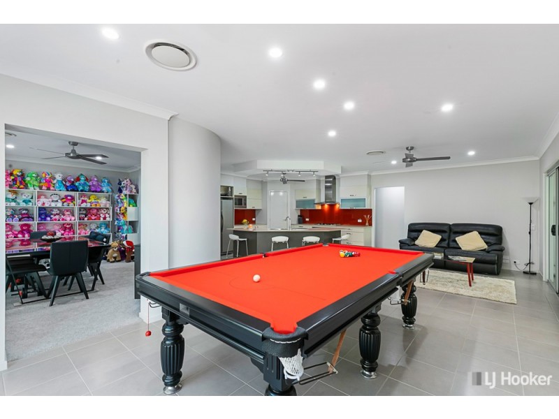 12 Clive Road, Birkdale QLD 4159
